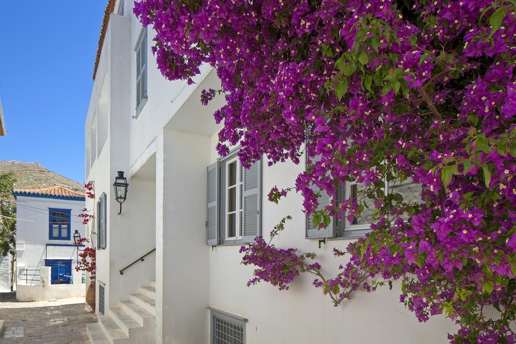 Hotel Leto Hydra Екстериор снимка