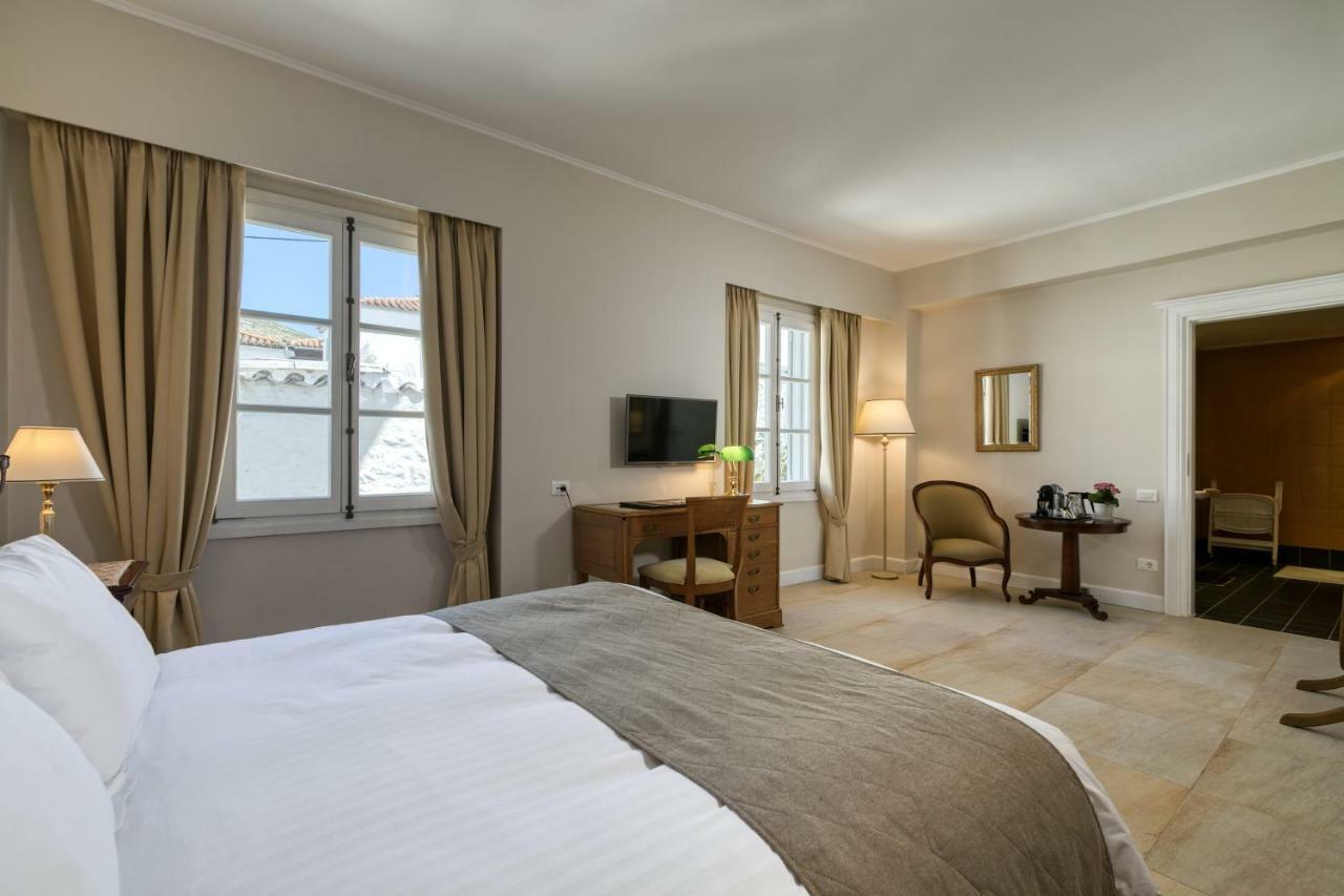 Hotel Leto Hydra Екстериор снимка