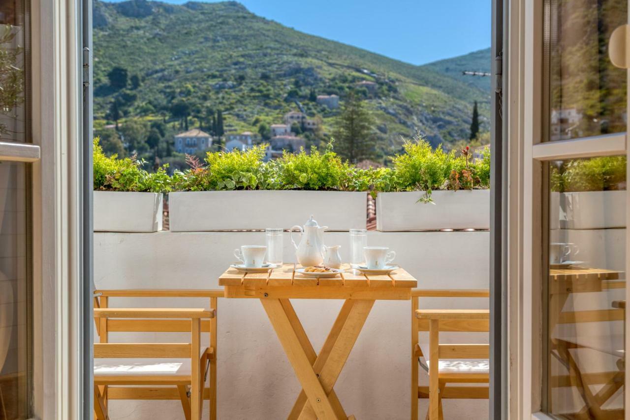 Hotel Leto Hydra Екстериор снимка